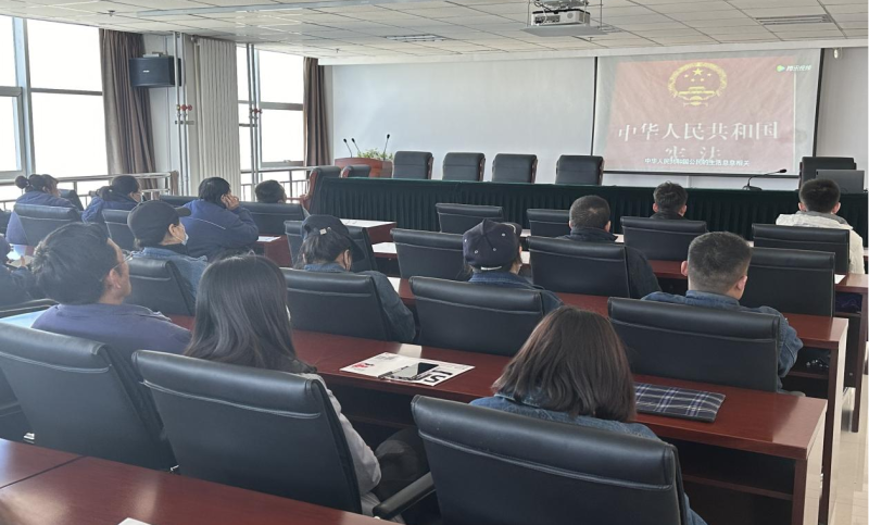 弘揚憲法精神  樹牢法治觀念&mdash;&mdash;物產(chǎn)工投公司全面開展憲法宣傳周活動