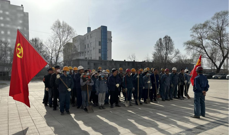 物產(chǎn)工投公司基層黨支部和公司團(tuán)支部聯(lián)合開(kāi)展&ldquo;共筑家園 正植有你&rdquo;主題黨日、團(tuán)日活動(dòng)